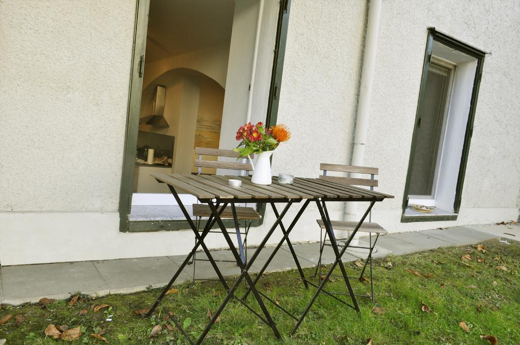 Ferienwohnung Im Univiertel Mit Garten Graz Zewnętrze zdjęcie