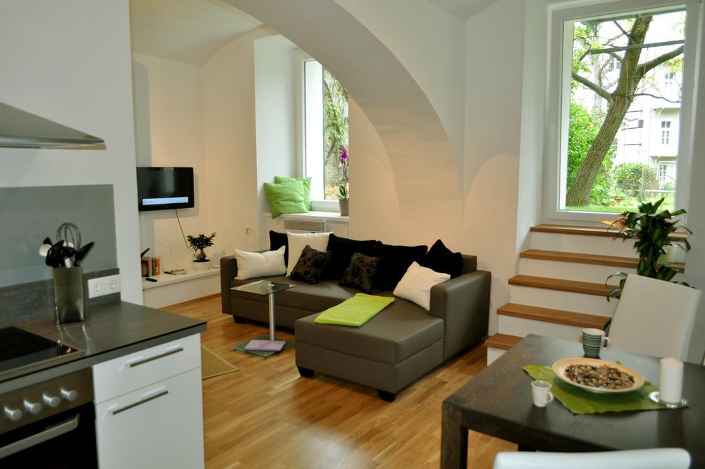 Ferienwohnung Im Univiertel Mit Garten Graz Zewnętrze zdjęcie